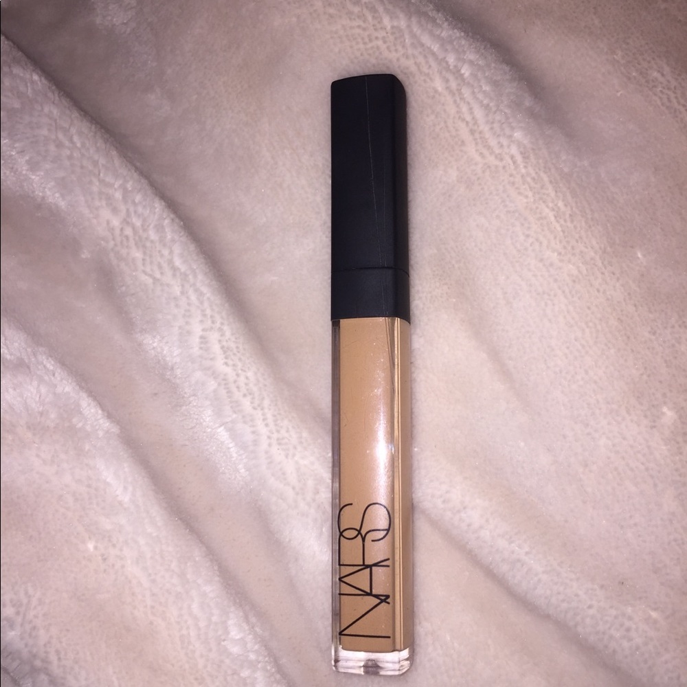 NARS CONCEALER (BISCUIT)
